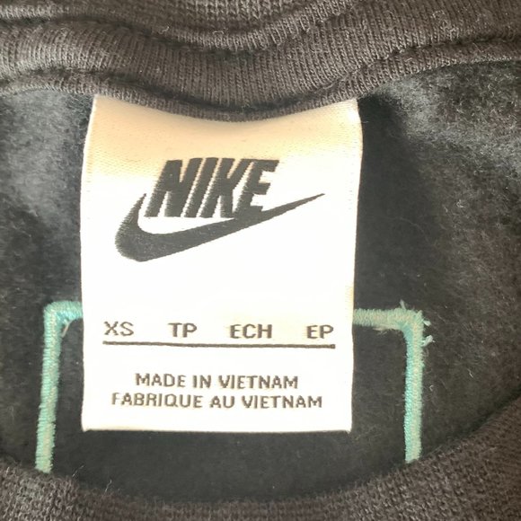 NIKE Sweatshirt, Black, Size: XS - Picture 8 of 9